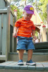 Nico loves the playgrund near the zoo.