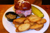 Pretzel_Burger